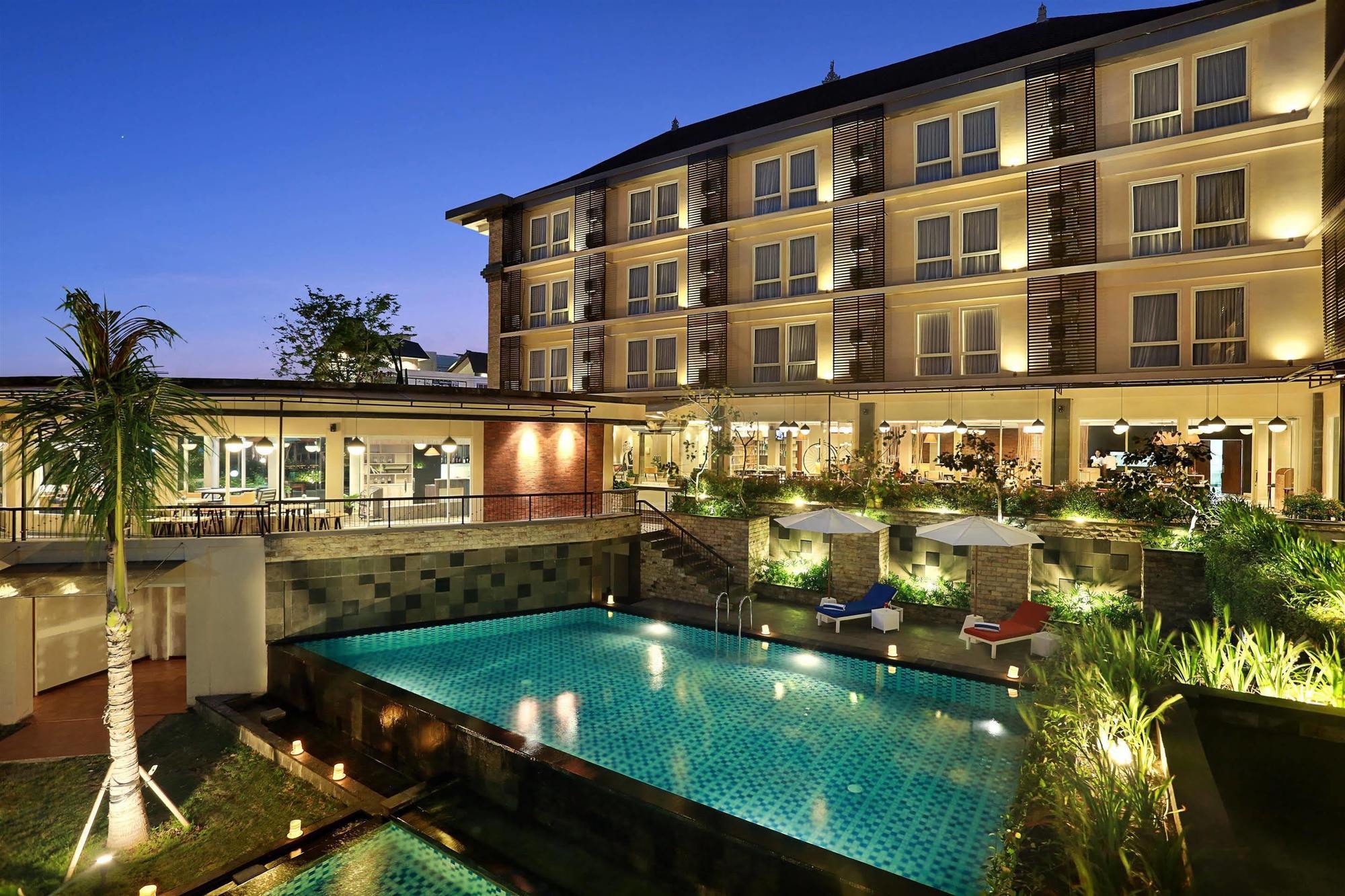 Azana Boutique Hotel Denpasar Exterior foto